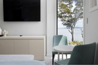 Luxury Couple Escape - Vue Two Penthouse - 5