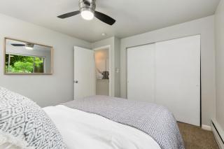 Contemporary condo in the heart of Old Town - Fort Collins - 8