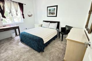 592) 6 bedrooms,Walking distance to airport - SeaTac - 7