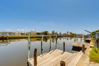 Waterfront Port Charlotte Home 1 Mi to Beach - Port Charlotte - 1