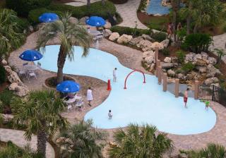 Luxe Gulf Front View with Free Beach Chairs, Balcony, & Resort Amenities - 2