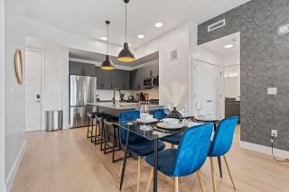 2BR and 2BA Near Events, Dining, and TRAX - 5