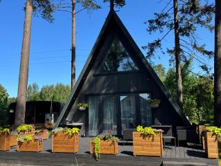 Pine house with sauna and hot tub - Skulte - 0