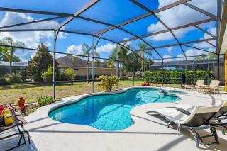 Resort villa south facing with private pool - 0