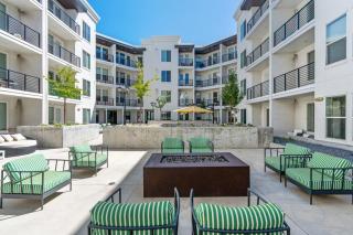 Downtown SLC 2Bed, 2Bath with Rooftop Access - 1