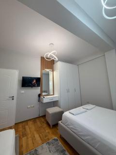 Happy Stays - Tirana - 2