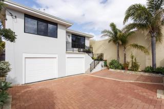 Living the Dream - 3 bedroom House South Fremantle - South Fremantle - 0