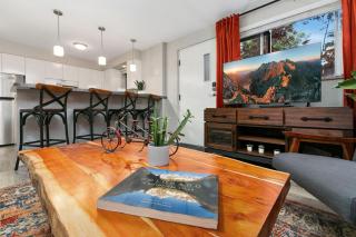Modern & Chic Condo in the Heart of Old Town - Fort Collins - 5