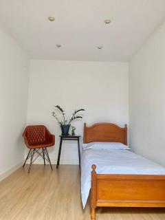 A lived-in apartment with soul - 6