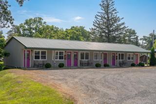 Lumberjill Lodge 11 King Room - Balsam Lake - 5