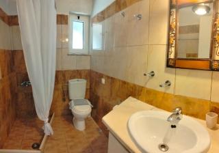Laggada House - Agia Pelagia - 4
