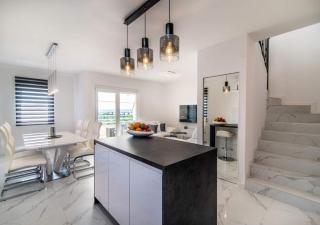 Luxury Apartment Queens on two floors with a panoramic sea view - Dramalj - 0