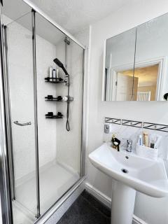 The Glan House - Bodelwyddan - 1