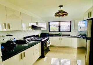 Hermoso Apartamento de tres habitaciones - La Viva - 7