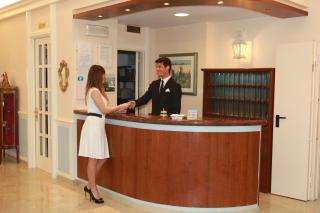 Hotel Lanterna - Porto San Giorgio - 4
