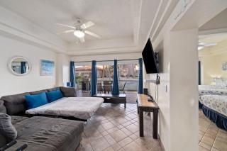 Las Palmas 2BR 2BA Suite Ground Floor- D101 - Campo del Medio - 8