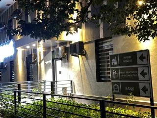 iris hotel - - 3