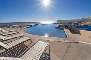 Las Palmas 2BR 2BA Suite 3rd FL Ocean View- B301 - 8