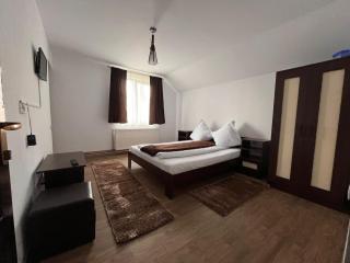 Camere de Inchiriat Alina - Vartop - 8