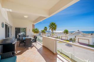 Las Palmas 2BR 2BA Suite 2nd FL Ocean View- G205 - Campo del Medio - 0