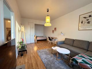 Le petit Sommelier - 1 Bedroom, Near metro, Garden view - Helsinki - 5