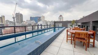 Conforto e Estilo com Piscina - São Paulo - 2