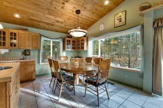 Sequoia Chalet home - Stateline - 1