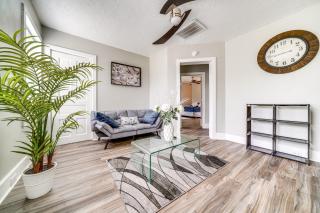 3 Mi to Dtwn Cozy Apt with Yard in Louisville! - Louisville - 0