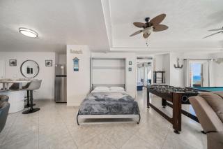 Las Palmas 4BR 4BA Penthouse Ocean View 703 - Campo del Medio - 6