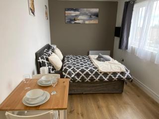 Comfy Stylish Loft room Wembley Stadium 6 minutes away - Londra - 7