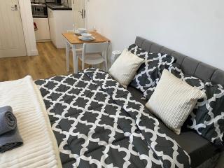 Comfy Stylish Loft room Wembley Stadium 6 minutes away - Londra - 4