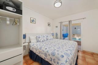 3 Story Home 3BR 2BA with Pool Garage and Rooftop View - La Choya - 6