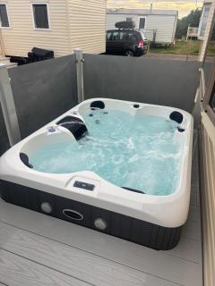 Luxury Hot tub breaks at Sunnymede, Ingoldmells - Ingoldmells - 7
