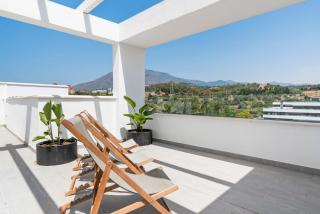 Solarium Penthouse Walk to Beach & Old Town - Estepona - 6