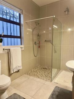 Neyami Apartments - Vosburg - 8