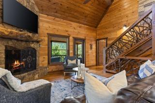 EZ Come EZ Geaux - Stunning Mtn Views - Hot Tub - Blue Ridge - 2