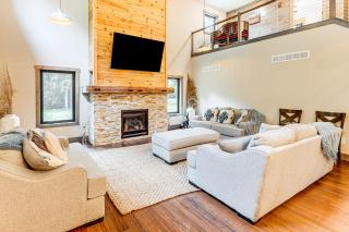 Luxe Barndominium Retreat Near Blue Spring Lake! - Whitewater - 6