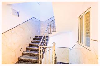 HOTEL PARTH PALACE GUEST HOUSE Near Shree Baba Baidyanath Jyotirlinga Temple - Deoghar - 2