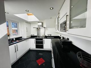 Roomy home 1 level Free Parking - Edimburgo - 3