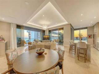 Beautiful Corner Condo with Gulf and Bay Views - Longboat Key - 1