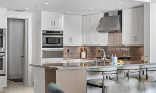 Luxury Beachfront Condo with Gulf Views - Naples - 6