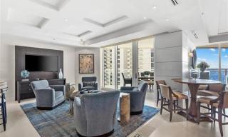 Luxury Beachfront Condo with Gulf Views - Naples - 4