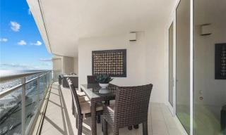 Luxury Beachfront Condo with Gulf Views - Naples - 3