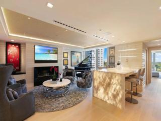Elegant Gulf-View Condo with Designer Finishes - Naples - 7