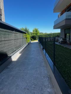 Lunder Lux Apartment - 6