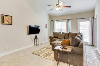 7 Mi to Dtwn Augusta Townhome Near Shops and Eats! - 8