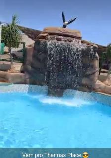 Apartamento - Suíte com varanda - Thermas Place - Caldas Novas - 5 pessoas - 9