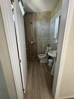 Hotel Vila AARON - Durazzo - 7