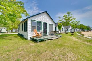 Fish, Boat and Relax Lakefront Cedarville Cabin 1 - 9
