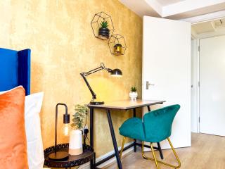 Exclusive Last-Minute Offer l Stylish 2-Bed Apartment for 6 Guests l Great Rates l Hofin Stays Short Lets & Serviced Accommodation - 9